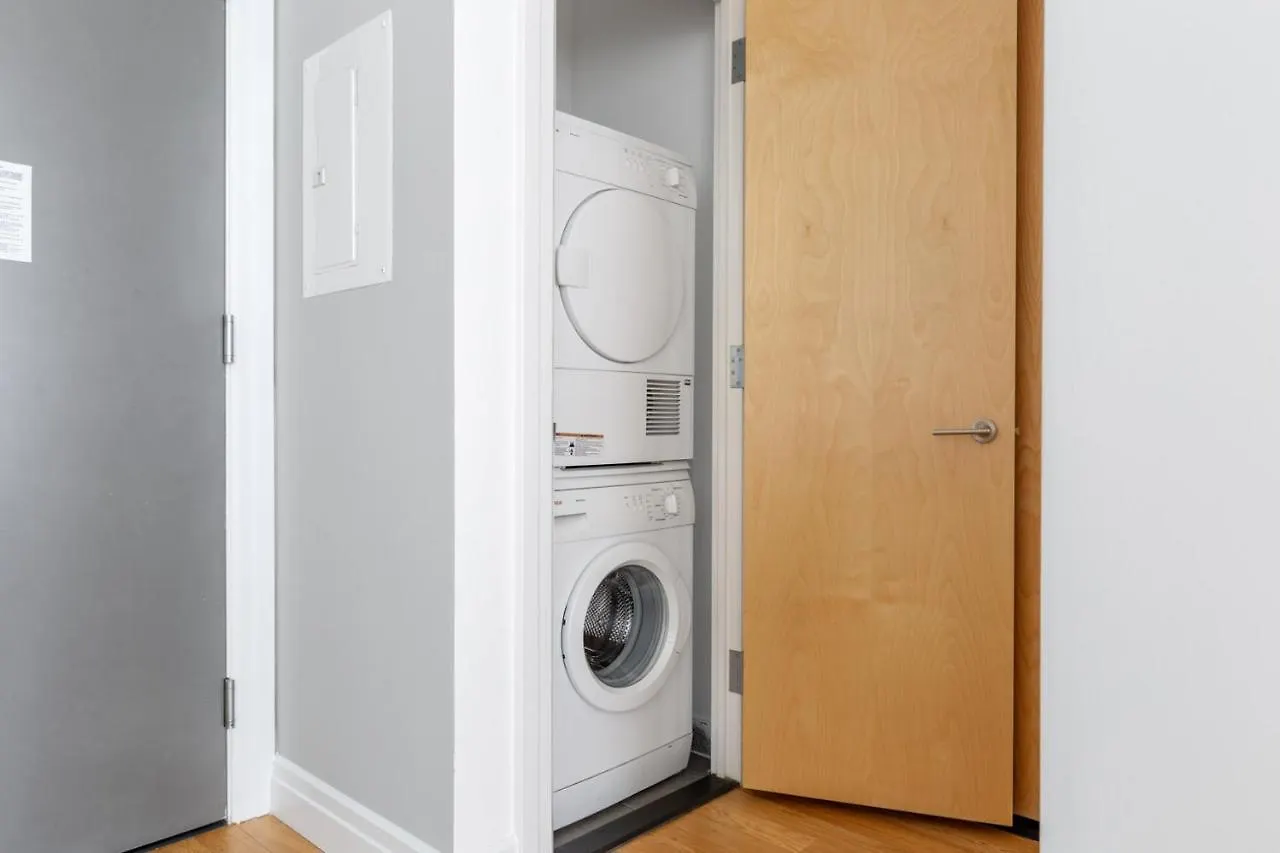 Hells Kitchen 1Br W Pool Dm Nr Central Pk Nyc-407 New York