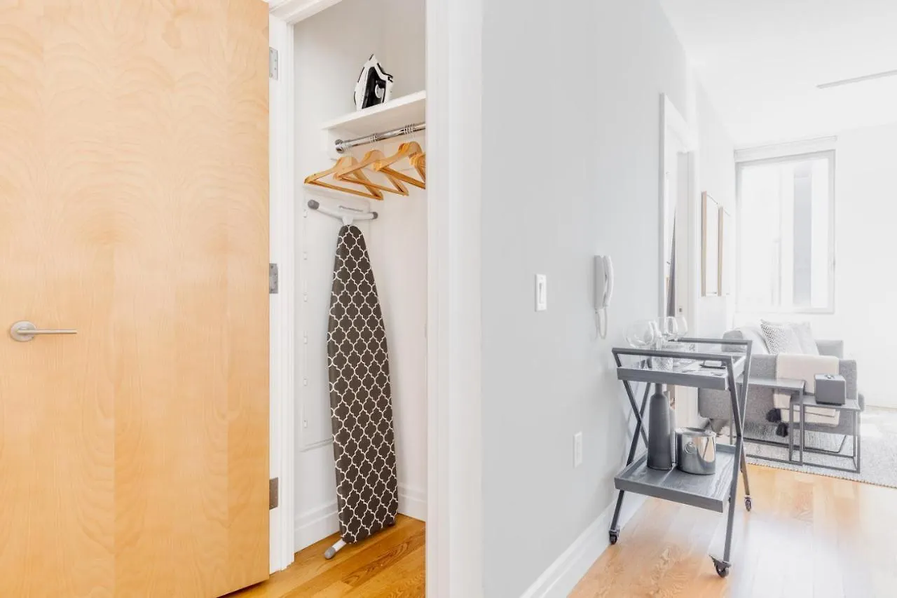 شقة Hells Kitchen 1Br W Pool Dm Nr Central Pk Nyc-407 نيو يورك الولايات المتحدة الأمريكية
